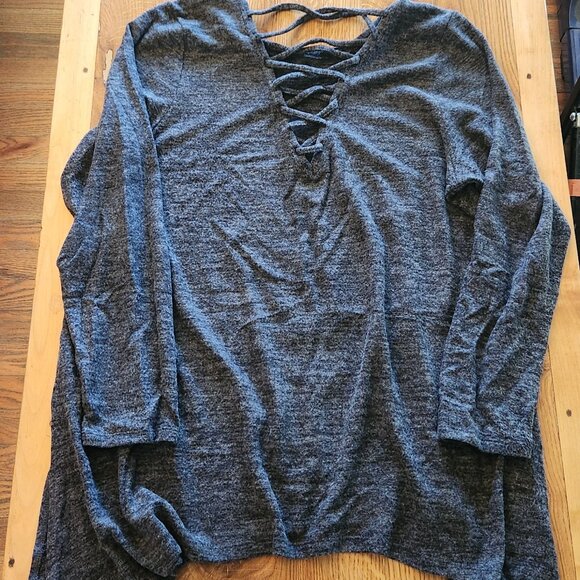 Torrid Super Soft Plush lace up sweater with shark hem - Picture 3 of 7